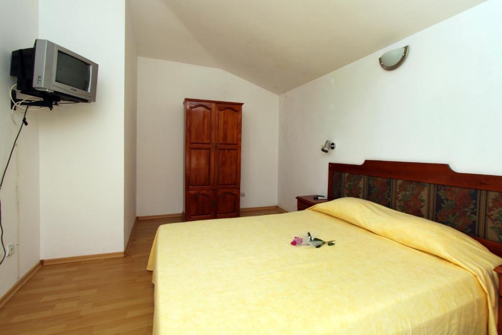Family Hotel Verona Sozopol Room photo